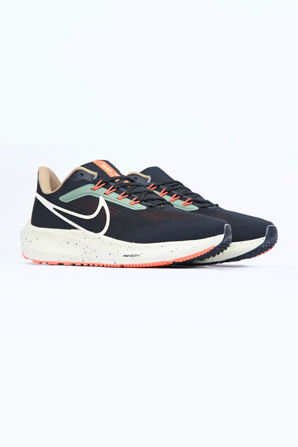 Air Zoom Pegasus Alabaster Orange SPLAYD