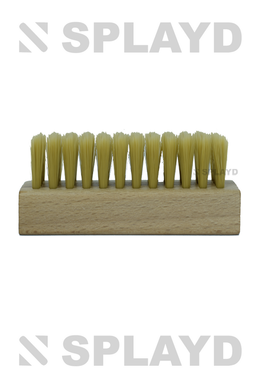 Sneakers brush