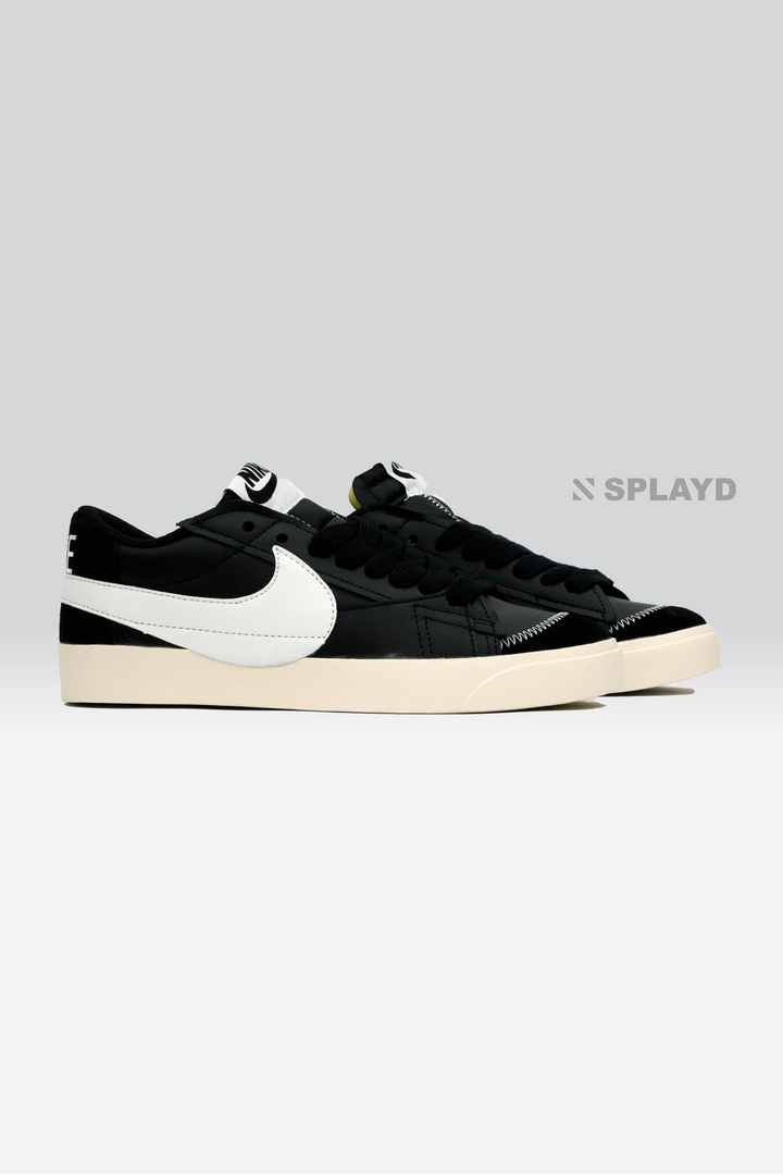 Blazer Low 77 Jumbo Black Sail White SPLAYD
