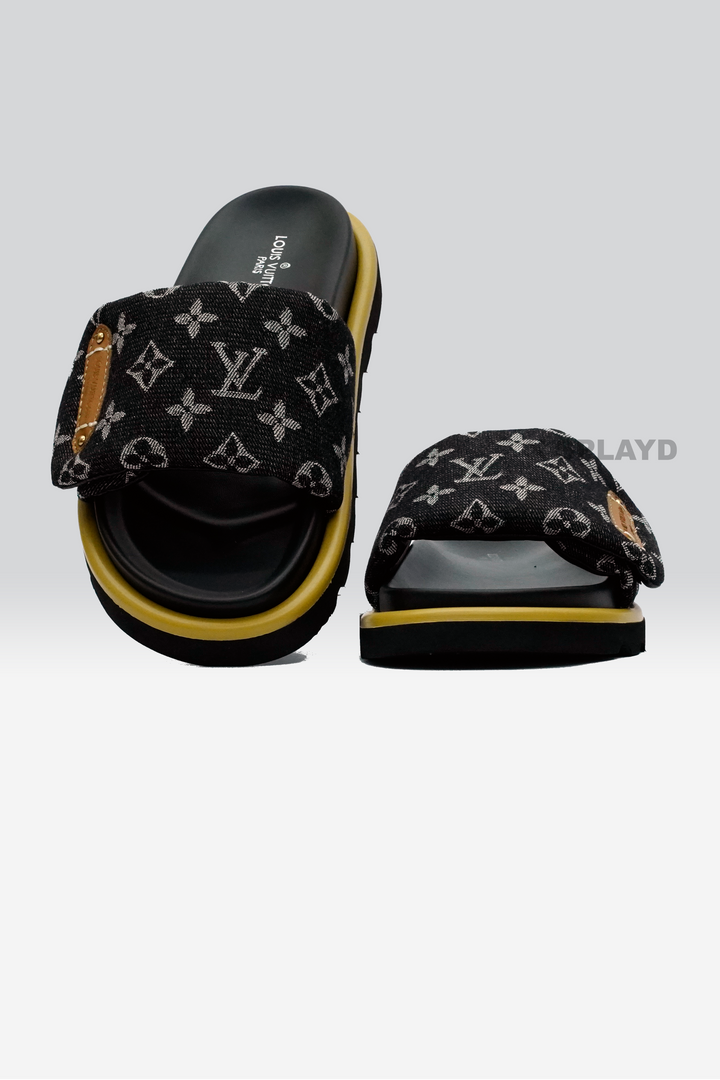 LV Pool Pillow Distinetive Black Slide SPLAYD