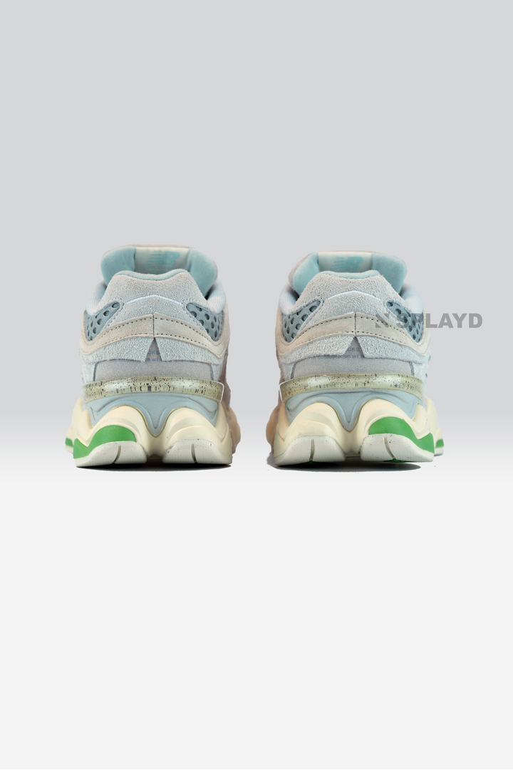 NB:9060 Bricks & wood 1:1 SPLAYD