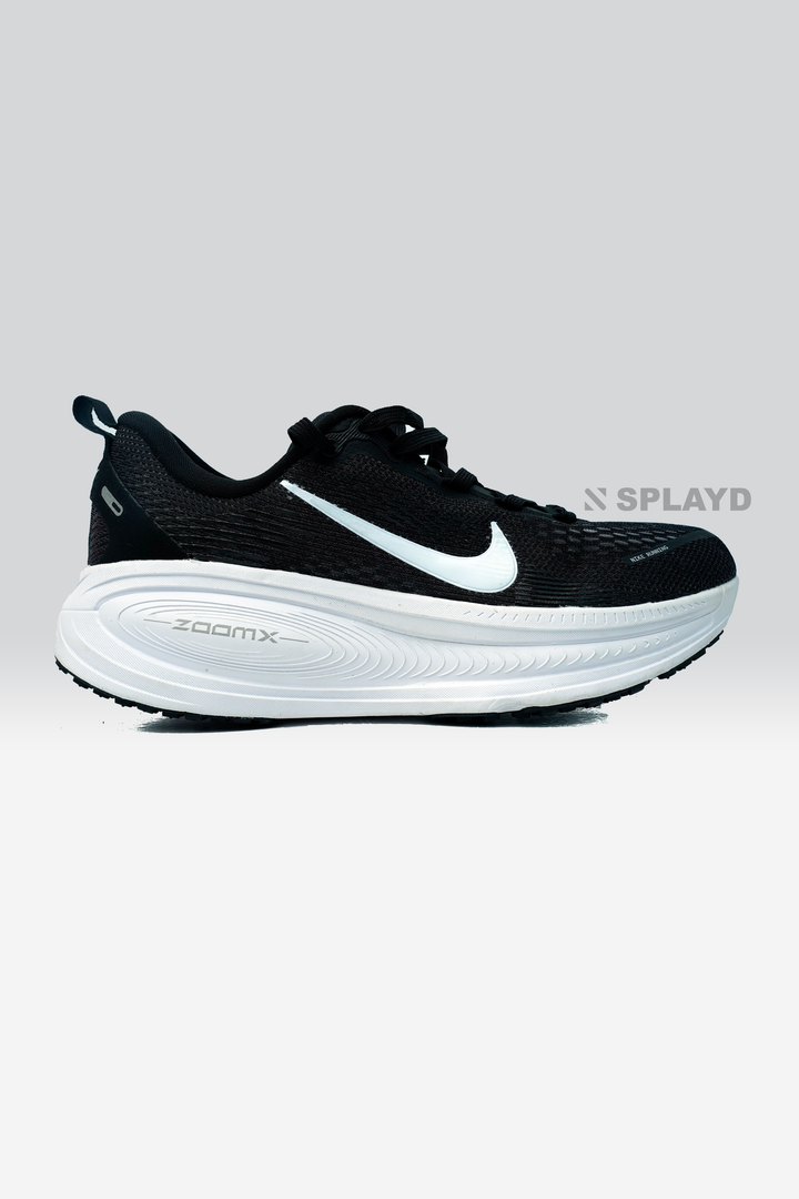 Nike Vomero 18 Black Coconut SPLAYD