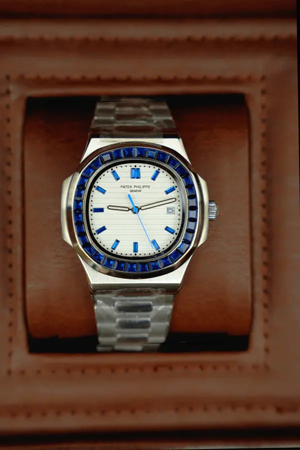 Patek Philippe Watch-9928 SPLAYD