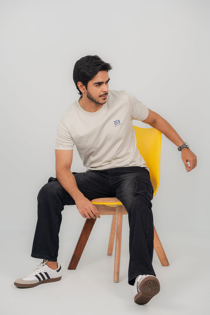 Sake Off-White T-Shirt TS-2227 Splayd