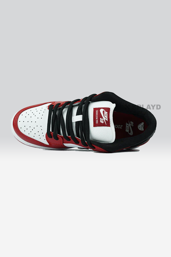 SB Dunks Chicago Red SPLAYD