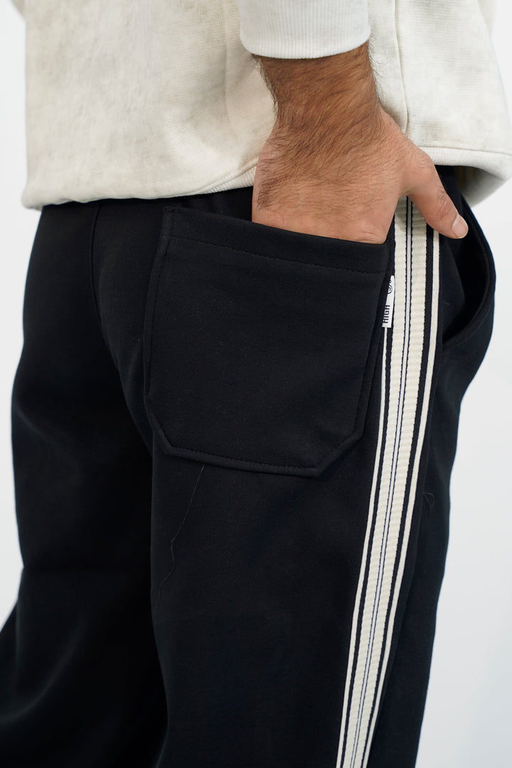 Traen Black Sweatpants SP-2850 SPLAYD
